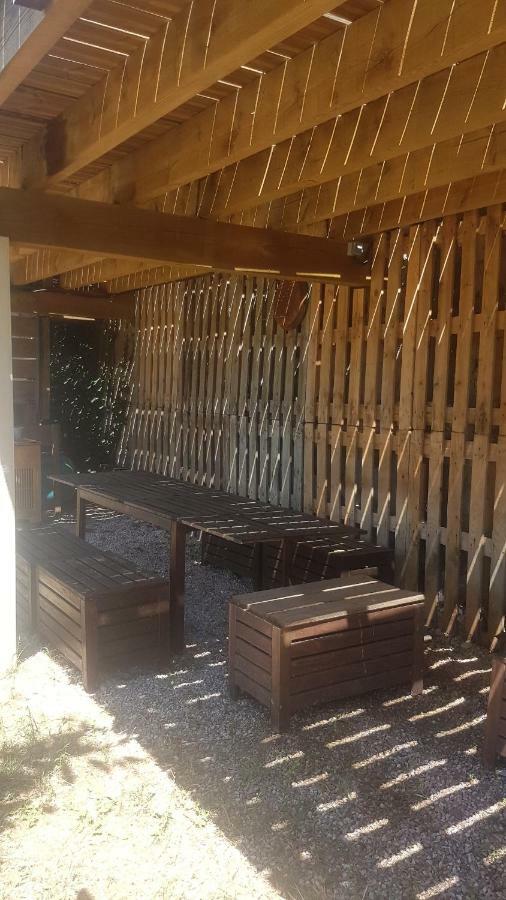 Caux Gite De Mougeres מראה חיצוני תמונה